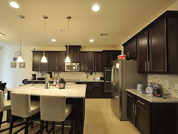 5th image of 3740 Mt Vernon Way