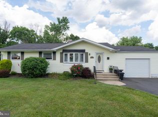 31 Marquis Rd, Ewing, NJ 08638