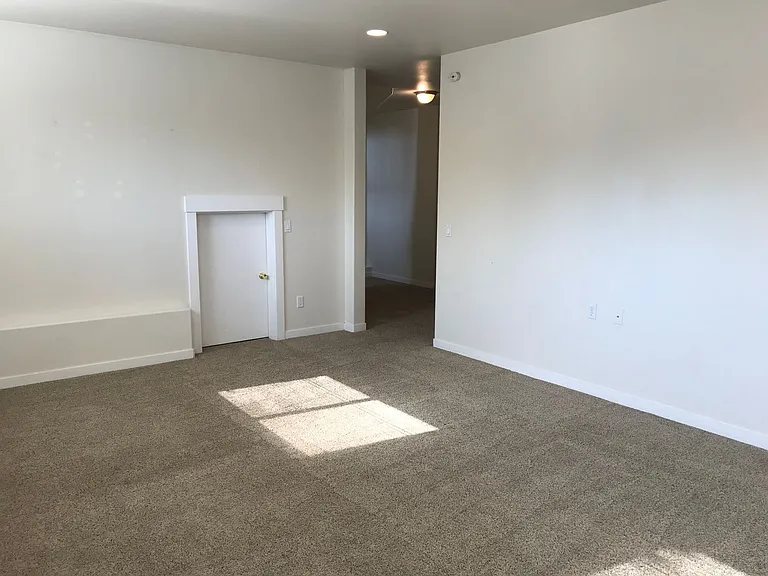 61835 SE 27th St — Photo 22