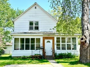 824 NW 2nd Ave, Grand Rapids, MN 55744