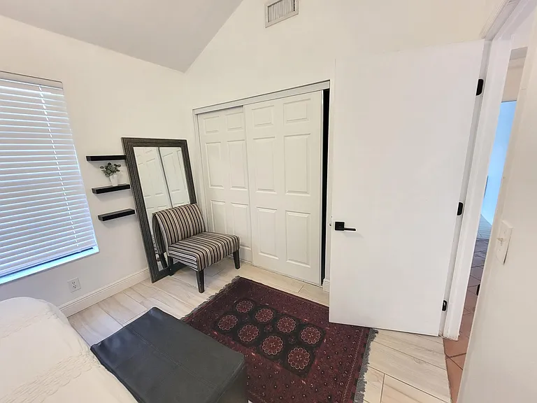13465 Fountain View Blvd — Photo 28