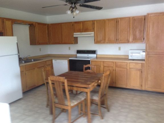 3rd image of 215 Alto Ln APT E