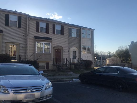3rd image of 1951 Winslow Ct