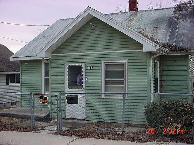 1st image of 185 N 22nd St