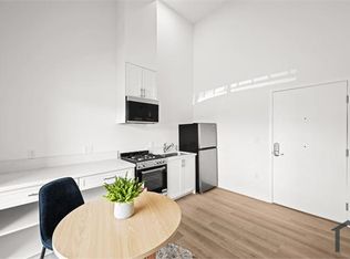 4347 Woodlawn Ave #101, Los Angeles, CA 90011