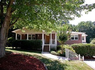 2905 Lanier Beach South Rd, Cumming, GA 30041