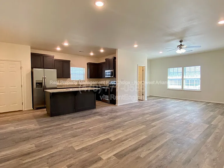 4211 Sante Fe Sq #1 — Photo 51