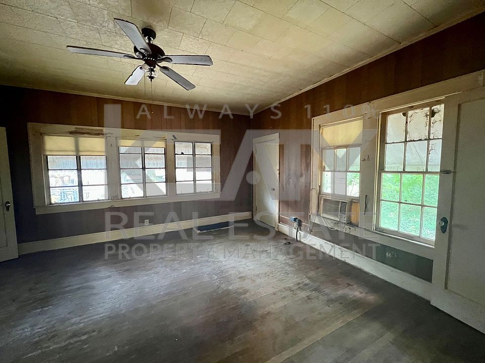 1st image of 316 Harvey Lebas Dr Unit B
