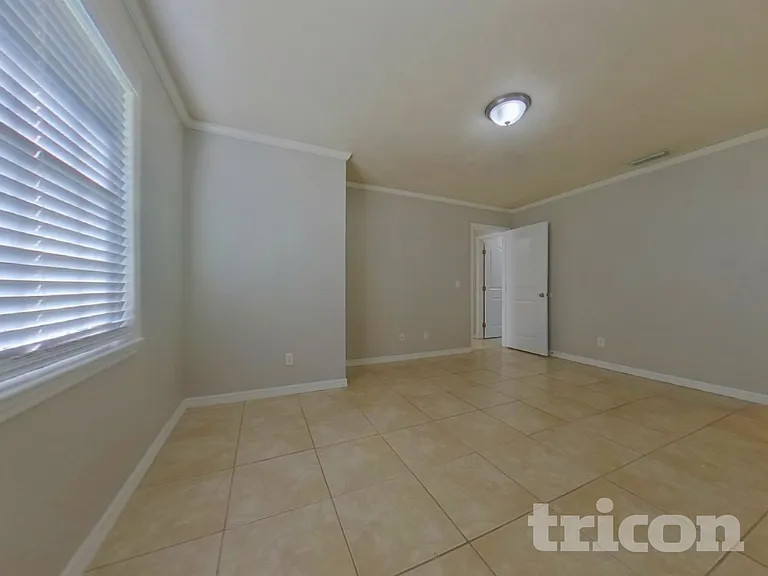 2440 Princeton Rd — Photo 12