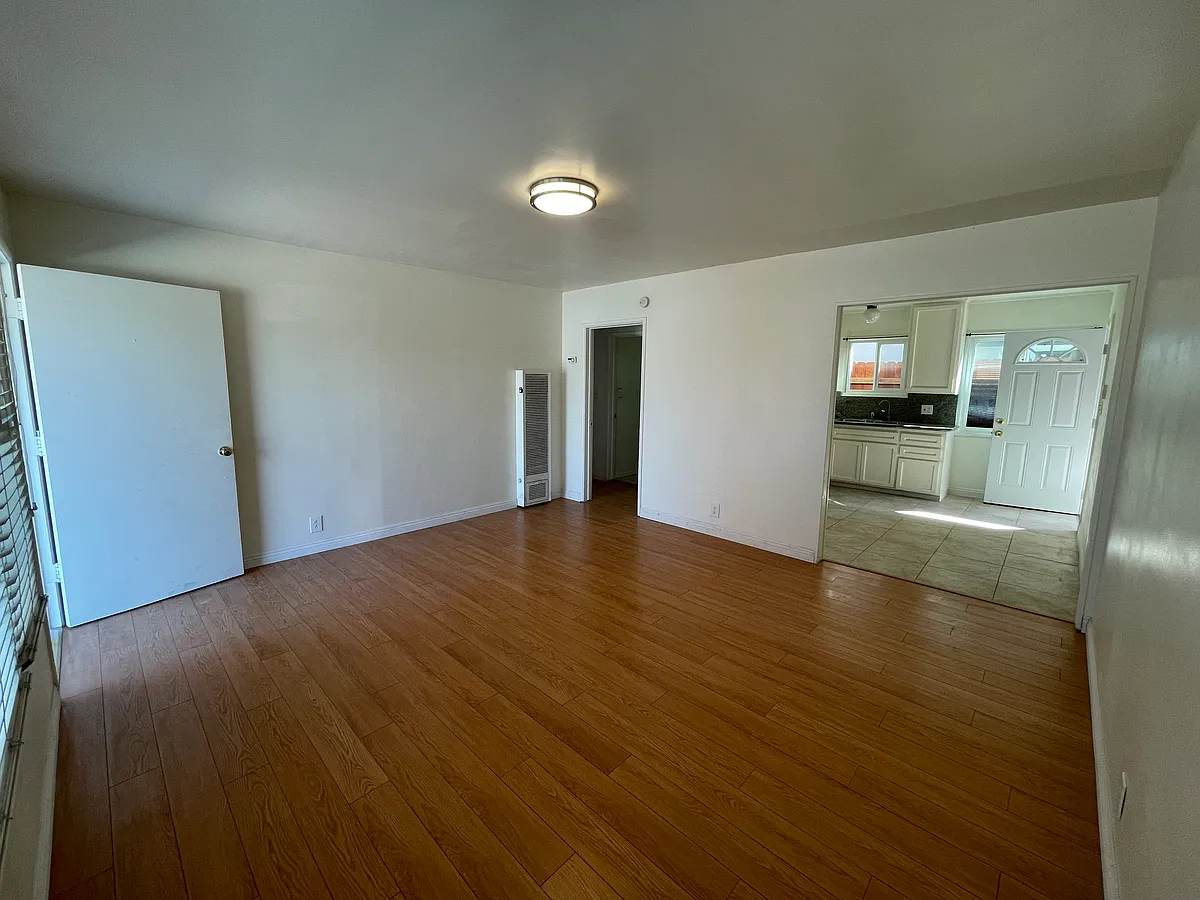 Building Photo - 8242 Yarrow St