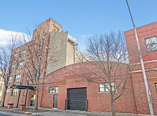 7240 Franklin St APT 2B, Forest Park, IL 60130
