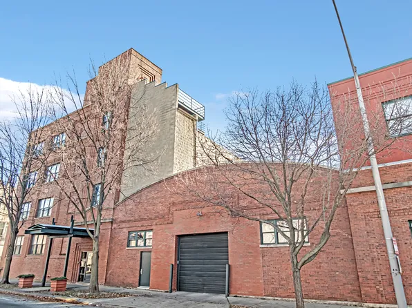 7240 Franklin St APT 2B, Forest Park, IL 60130