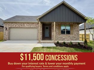1815 Ferguson St, Pea Ridge, AR 72751