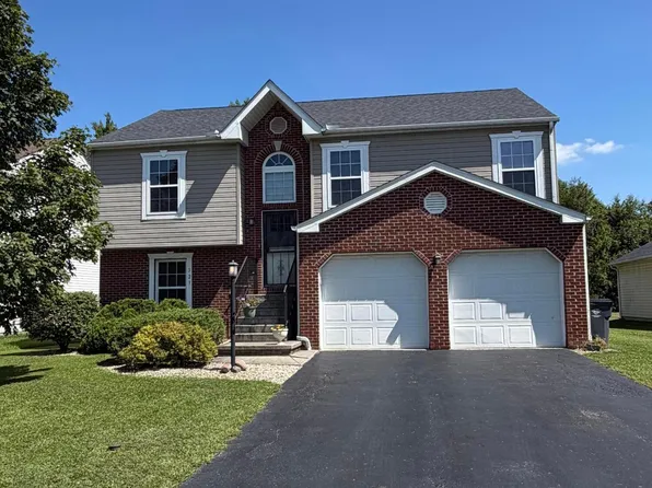 323 Haystack Ave, Pataskala, OH 43062