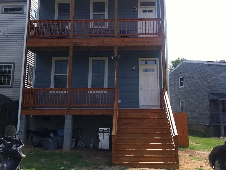 2008 Cedar St — Photo 12