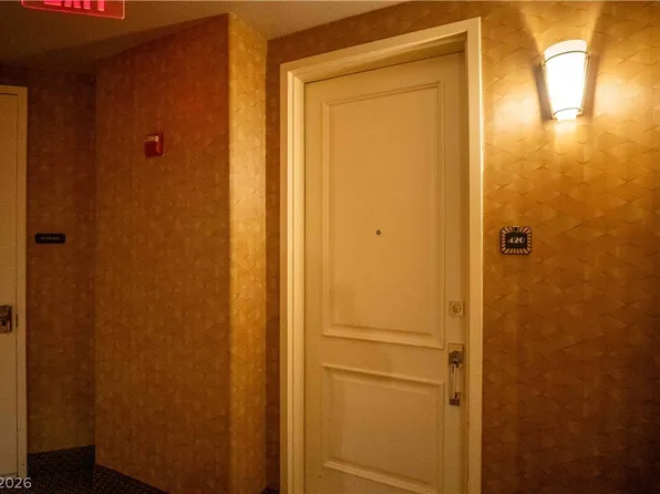 44 E Serene Ave Unit 420, Las Vegas, NV 89123