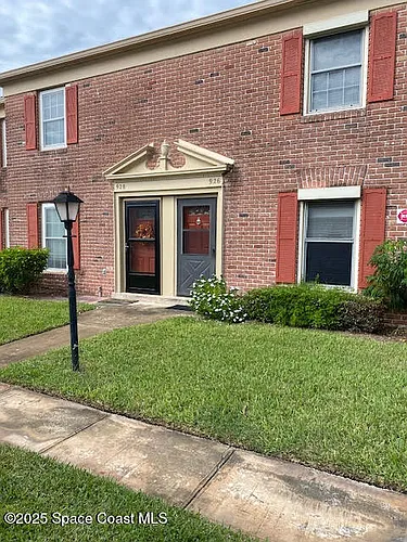 926 Jamestown Ave #93 Photo 1