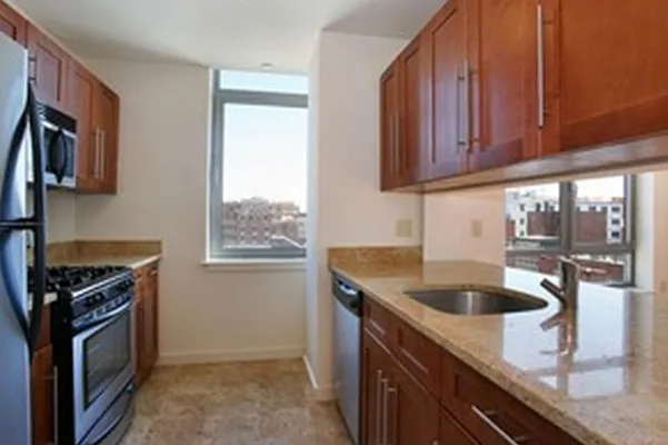 Rented by Corcoran | media 27
