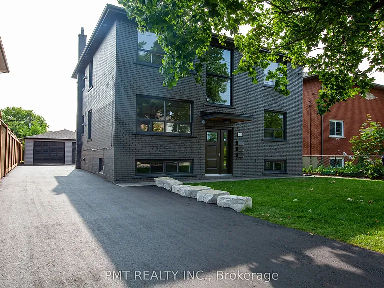 34 Robindale Ave #BASEMENT — Photo 12