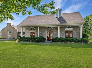 518 Young Bend Rd, Weatherford, TX 76087