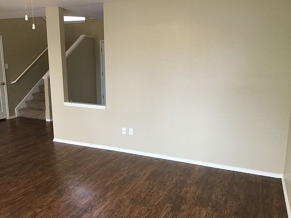 4th image of 230 Masonwood Dr