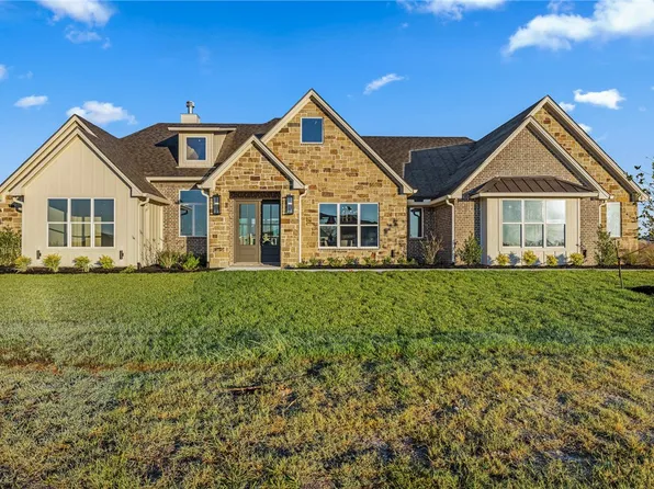 7801 Luke Ct, Bryan, TX 77808