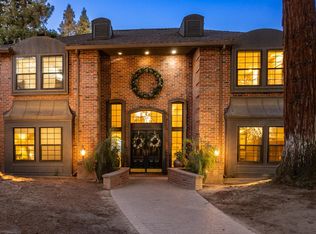 6980 Hillcrest Dr, Modesto, CA 95356