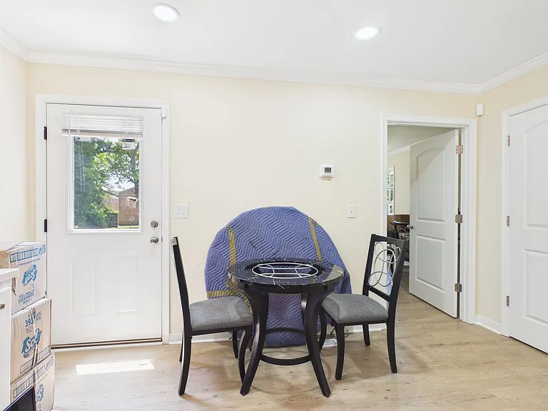 636 High St — Photo 12