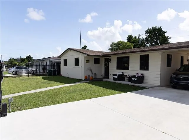 14280 SW 285th St — Photo 1