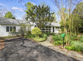 6428 Quincy Pl, Falls Church, VA 22042