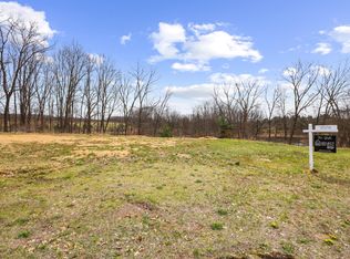 6667 Terrier Trl, Kalamazoo, MI 49009