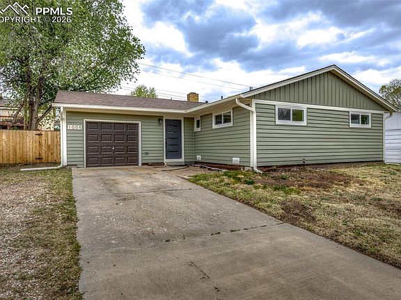2nd image of 1005 Evergreen Dr