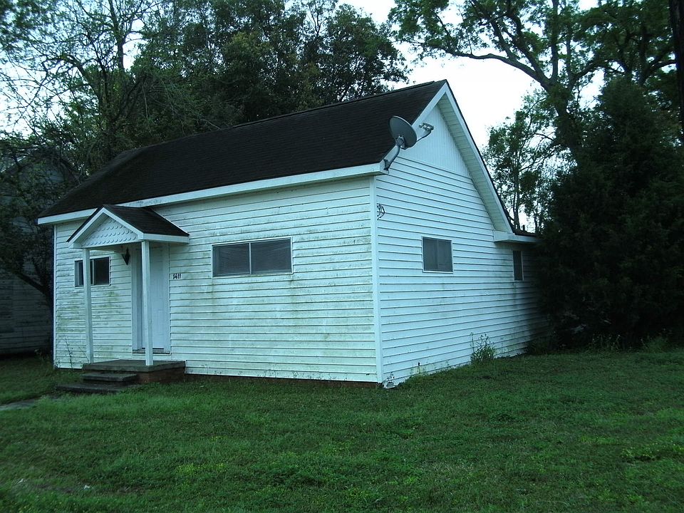 1st image of 1411 Main Street
