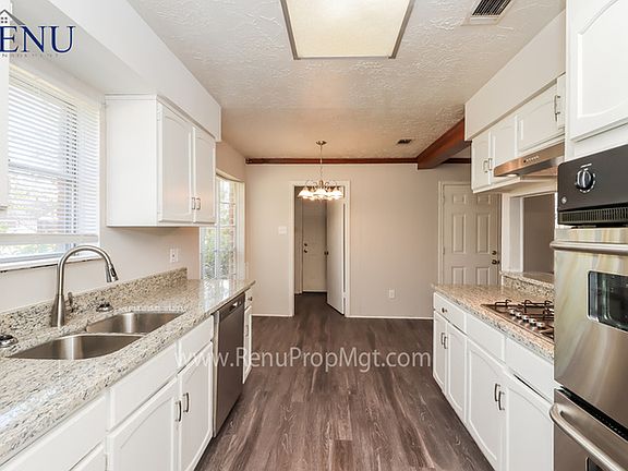 5th image of 12018 Kirknoll Dr