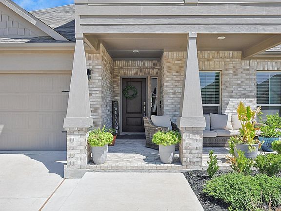 2nd image of 2514 Cowbird Way