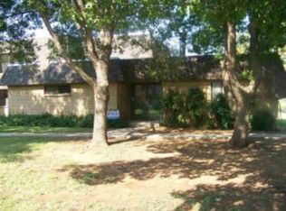 250 NW 74th St, Lawton, OK 73505