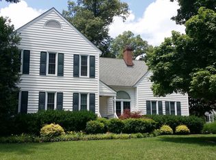 9364 Charter Crossing Dr, Mechanicsville, VA 23116