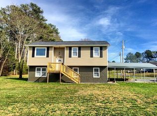 4886 Cleveland Rd, Cohutta, GA 30710