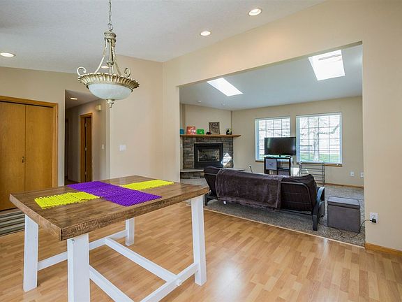 5th image of 4222 Sterling Ln