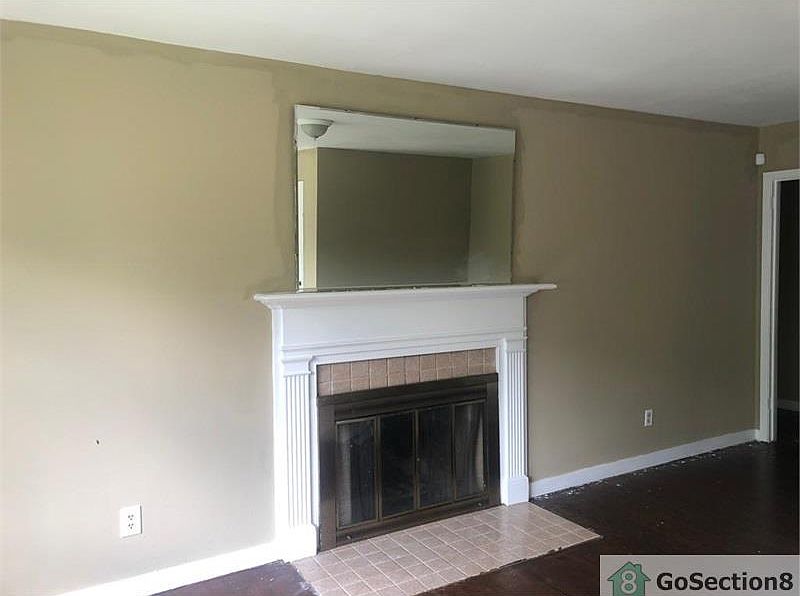 2nd image of 839 78th St S