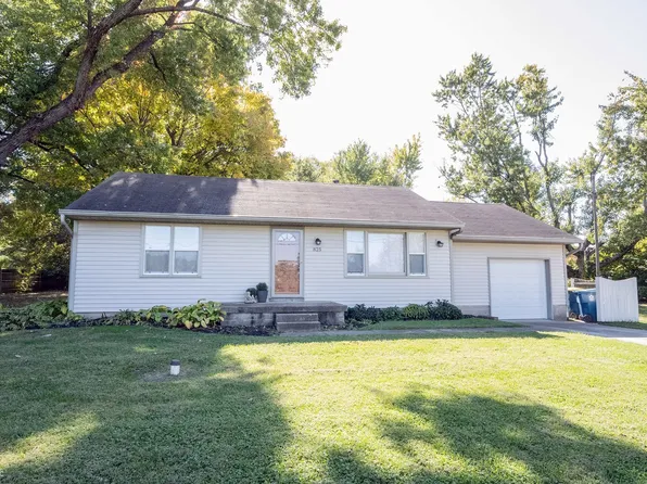 825 E 111th St, Indianapolis, IN 46280