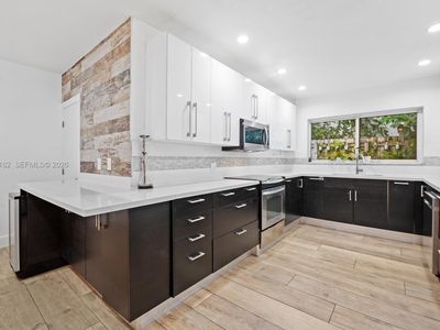 3551 E Glencoe St, Miami, FL, 33133