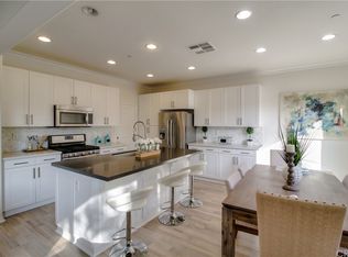 10582 Sausalito Ct, Los Alamitos, CA 90720