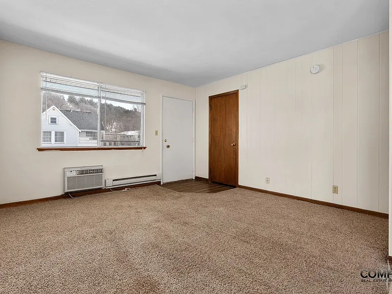 417 Washington St Apartments — Photo 20