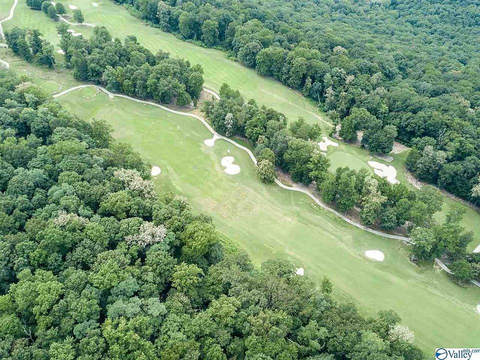2nd image of 1 Royal Troon Dr SE