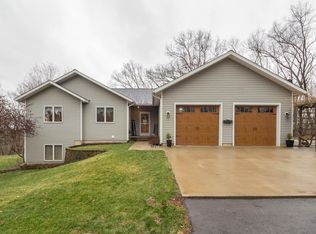 1085 Zellon Dr, Hastings, MI 49058
