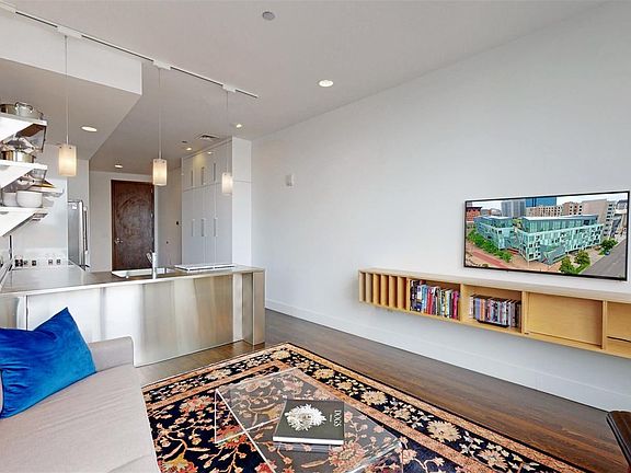 4th image of 55 W 12th Ave Unit 310