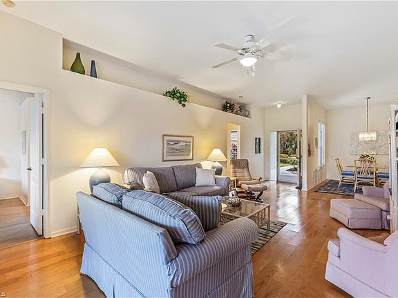 5th image of 14904 Hickory Greens Ct