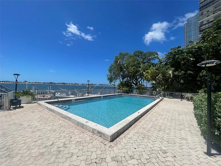 2201 Brickell Ave #73 — Photo 18