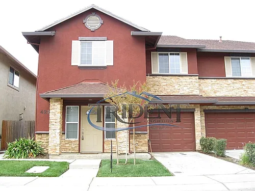 421 Hetherington Cir Photo 1